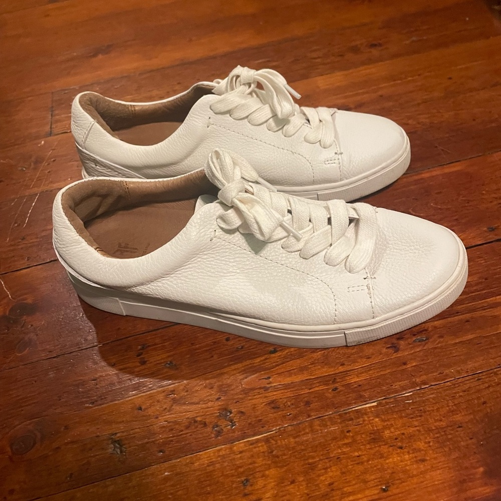 Frye white leather sneakers size 7.5